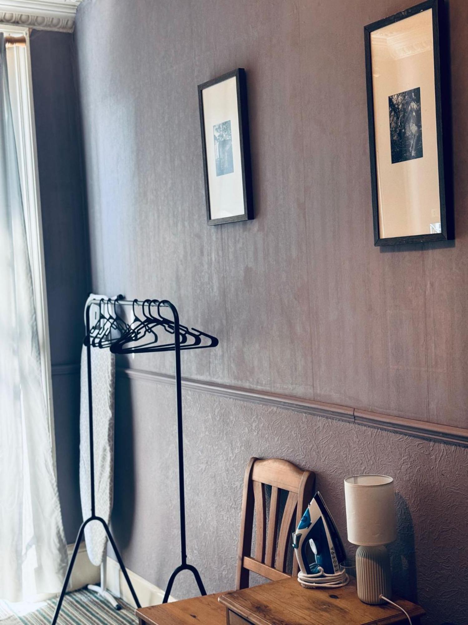 Edinburgh Travel Guest House Bagian luar foto